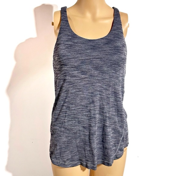 Lululemon Moment To Movement 2-In-1 Tank In Heathered Black / Black Size 4 - Picture 2 of 10